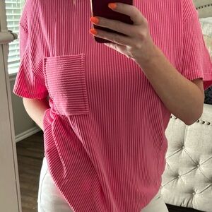 Pink textured pocket tee